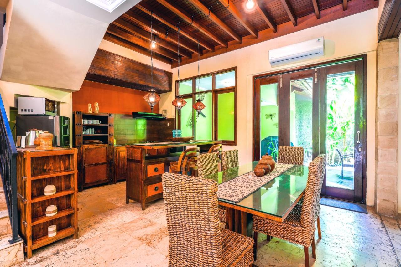 De Cinta Villa - Kuta - 5 Bedrooms - Heart Of Kuta ภายนอก รูปภาพ
